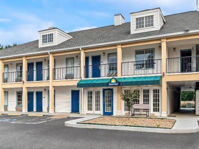 Days Inn by Wyndham Simpsonville