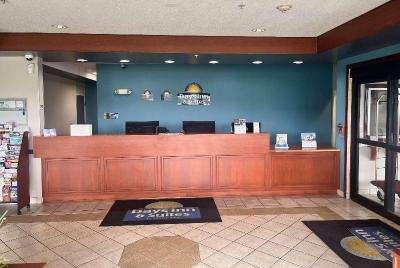 Days Inn & Suites by Wyndham Seaford