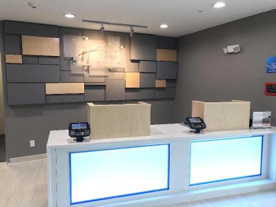 Holiday Inn Express Naples South - I-75
