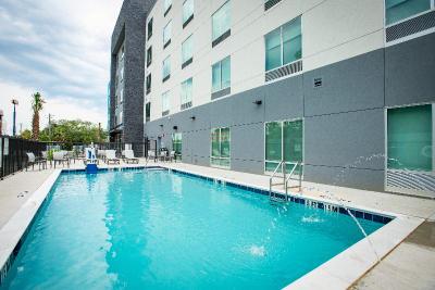 Holiday Inn Express & Suites Pensacola Airport Nor