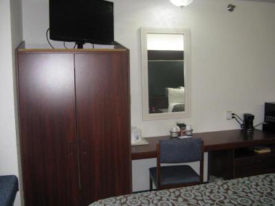 Americas Best Value Inn & Suites Maryville