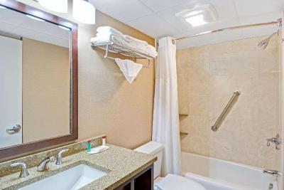 Ramada by Wyndham Seekonk Providence Area