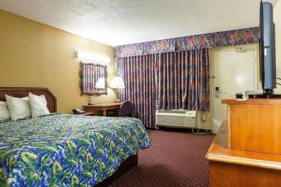 Economy Inn and Suites