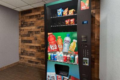 Super 8 by Wyndham Gainesville TX