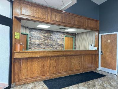 Super 8 by Wyndham Mason