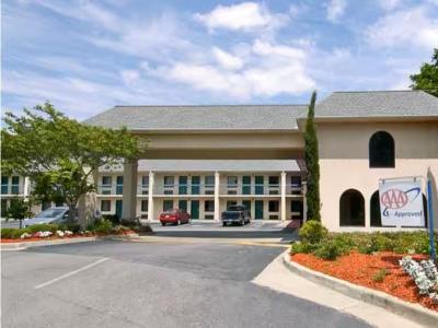 Wingate By Wyndham Columbia / Lexington
