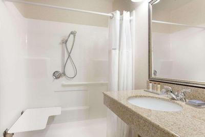 Wingate By Wyndham Columbia / Lexington