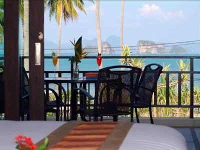 Niramaya Villa and Wellness