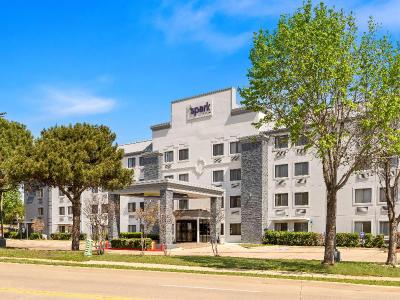Spark by Hilton Grapevine DFW North