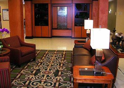 Fairfield Inn & Suites by Marriott Butler Blvd