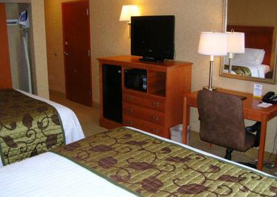 Fairfield Inn & Suites by Marriott Butler Blvd