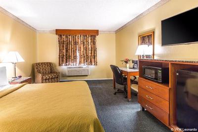 Quality Inn & Suites Camarillo