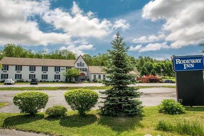 Rodeway Inn Lakeville