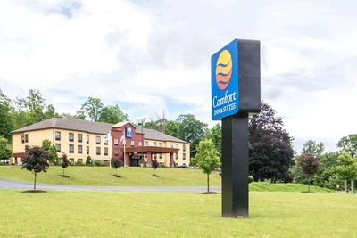 Comfort Inn & Suites Tunkhannock Area