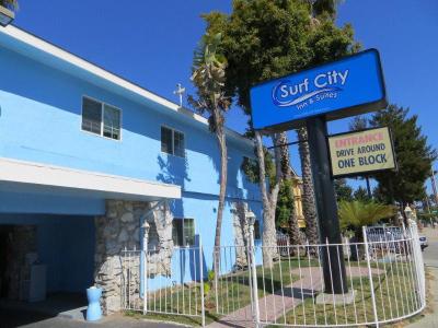 Surf City Inn & Suites