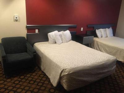 Surf City Inn & Suites