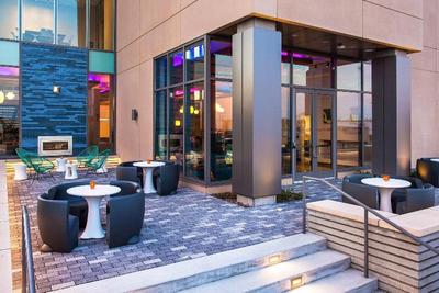 Aloft Boston Seaport