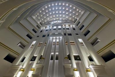 Oz Hotels Sui