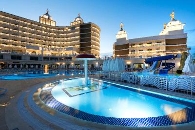 Oz Hotels Sui