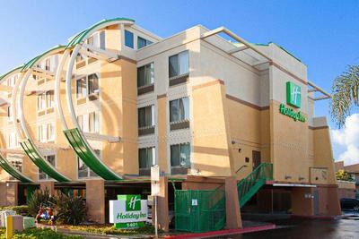Holiday Inn Oceanside Marina-Camp Pendleton Area