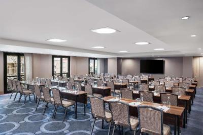 Doubletree By Hilton Istanbul Gayrettepe