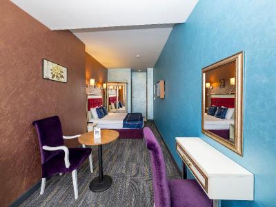 Harmony Hotel