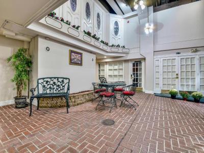 Plaza Suite Hotel Resort