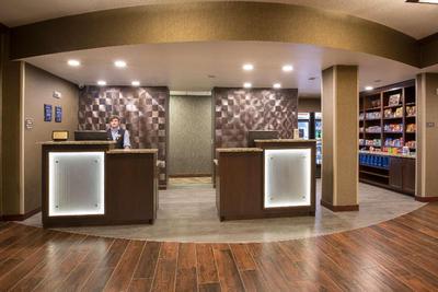 BEST WESTERN PLUS Lincoln Inn & Suites