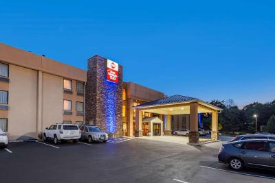 BEST WESTERN PLUS Poconos Hotel