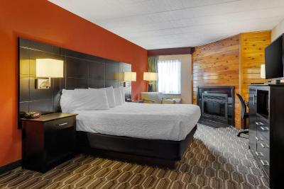 BEST WESTERN PLUS Poconos Hotel