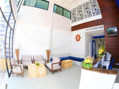 The Blue Pearl Kata Hotel