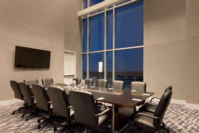 Embassy Suites by Hilton Kansas City Olathe