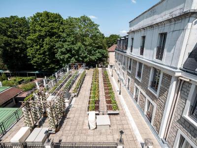 Mercure Paris Ouest St Germain