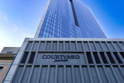 Courtyard Long Island City/New York Manhattan View