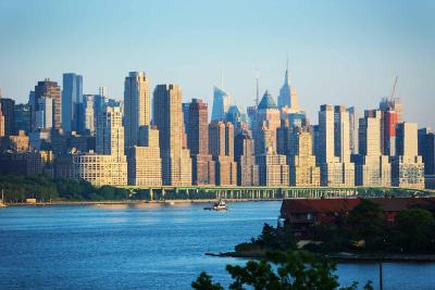Courtyard by Marriott Edgewater NYC Area