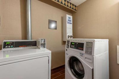 Comfort Inn & Suites Triadelphia