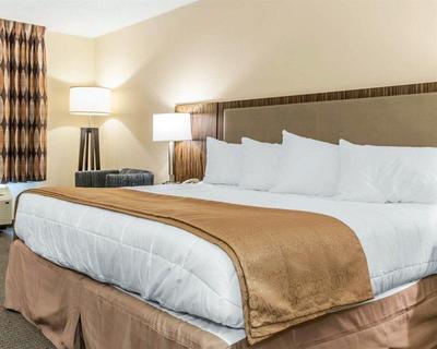 Quality Inn Indianapolis Northwest