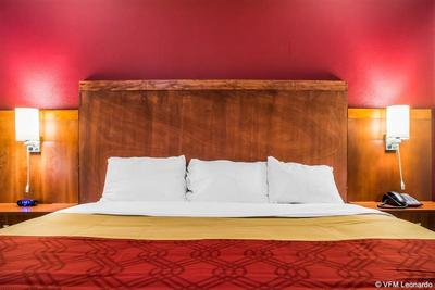 Econo Lodge Rochester