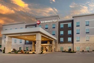Best Western Plus St Louis Airport Hotel