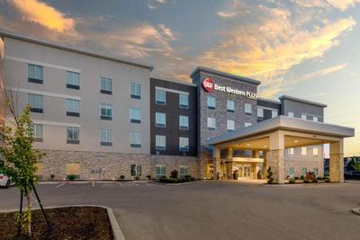 Best Western Plus St Louis Airport Hotel