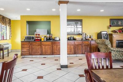 Rodeway Inn North Charleston