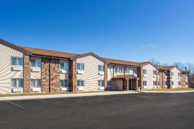 Baymont By Wyndham Joliet