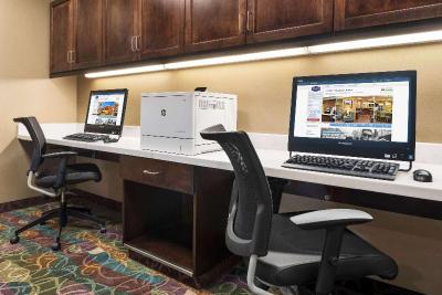 Hampton Inn Lincoln Airport