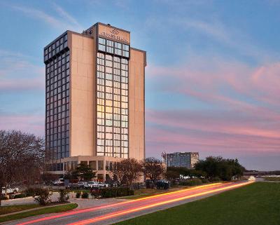 Crowne Plaza Dallas Market Ctr - Love Field