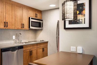Homewood Suites by Hilton Syracuse - Carrier Circl