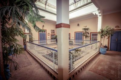 Riad Azalia
