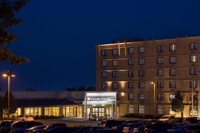 Doubletree By Hilton Laurel