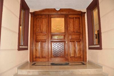 Aruna Hotel