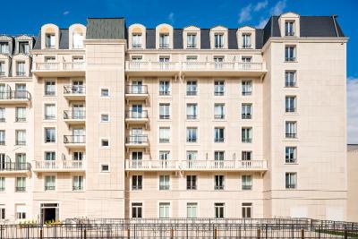 Adagio Access Puteaux