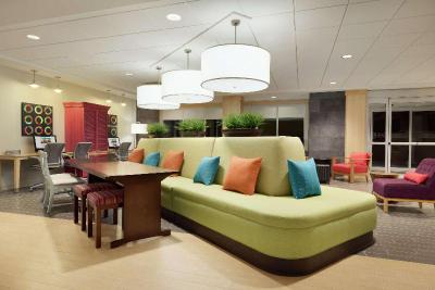 Home2 Suites by Hilton Roseville Minneapolis